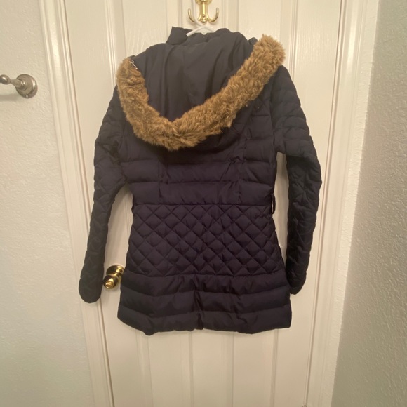 Jackets - Picture 7 of 16